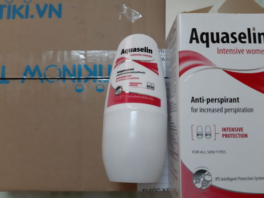 Chỉ có điểm trừ duy nhất là dạng nước nên hơi lâu khô. Còn lại lăn khử mùi này là loại tốt nhất trong số các loại mình từng sử dụng. Chỉ cần sử dụng 2~3 lần một tuần là cực kì hiệu quả, không mùi, giảm lượng mồ hôi và không gây kích ứng da. Thêm nữa hàng còn có tem kiểm tra chính hãng nên rất yên tâm. Chỉ có điểm trừ duy nhất là dạng nước nên hơi lâu khô. Còn lại lăn khử mùi này là loại tốt nhất trong số các loại mình từng sử dụng. Chỉ cần sử dụng 2~3 lần một tuần là cực kì hiệu quả, không mùi, giảm lượng mồ hôi và không gây kích ứng da. Thêm nữa hàng còn có tem kiểm tra chính hãng nên rất yên tâm.