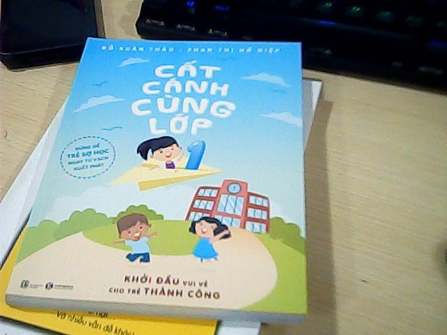 Tiki giao hàng nhanh, đóng gói đẹp, phục vụ nhiệt tình...