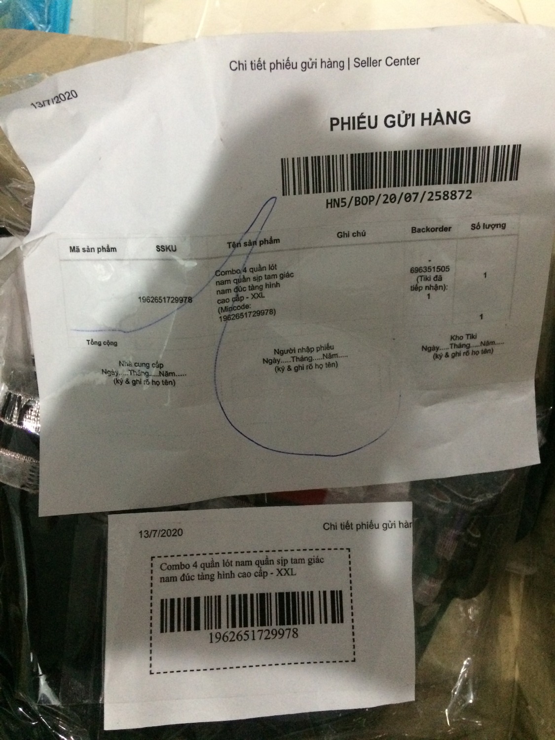 Shop có giao nhầm hàng không? Giao hàng không đúng như trên hinh đăng bán???