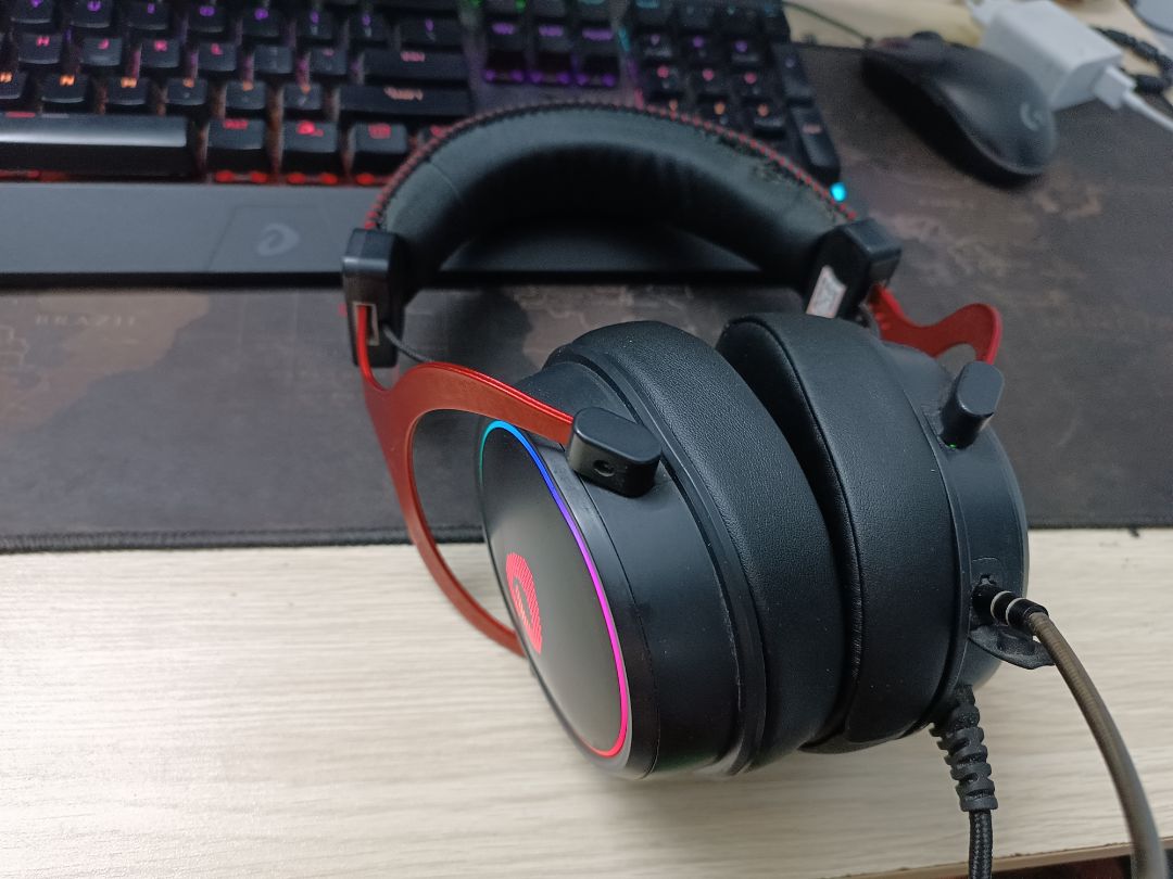 Hàng như hình, vừa khít như mua tai nghe mới Hàng như hình, vừa khít như mua tai nghe mới