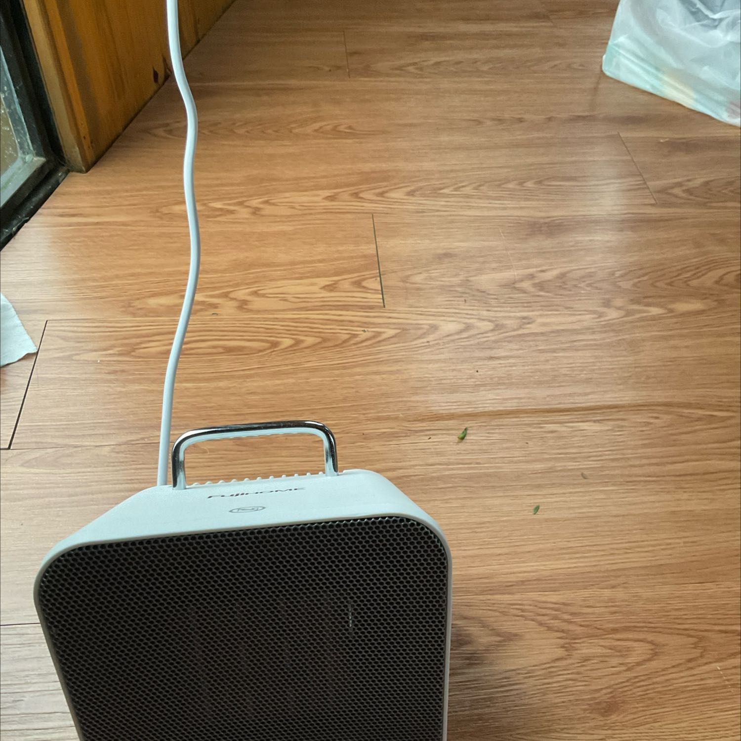 quạt gọn sử dụng quá tốt
Đi Đà Lạt sử dụng làm ấm phòng tuyệt vời