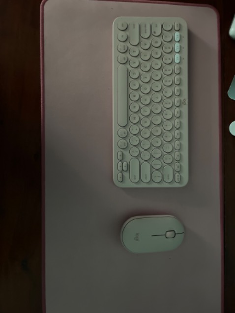 Lót chuột tốt , trơn kháng nước tốt