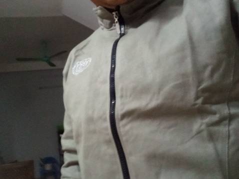 Áo ok luôn. đẹp và vừa người