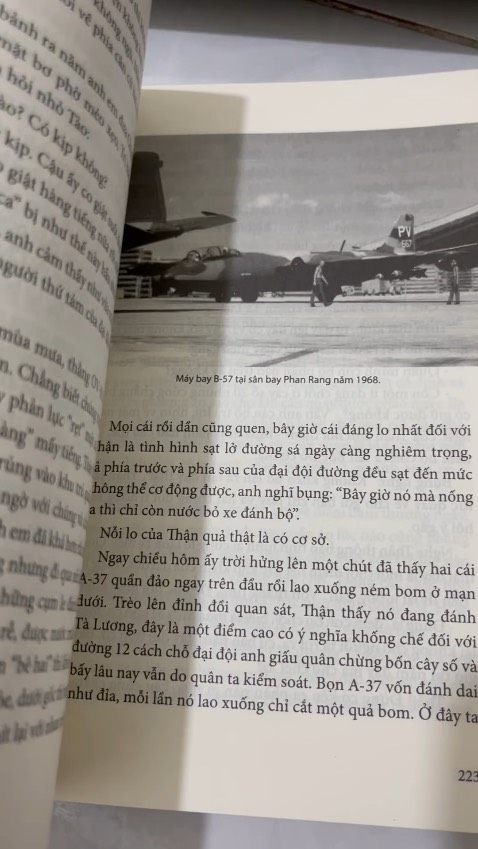 Sách hay, kình đã đọc gần gết. Gói hàng chắc chắn giá rê