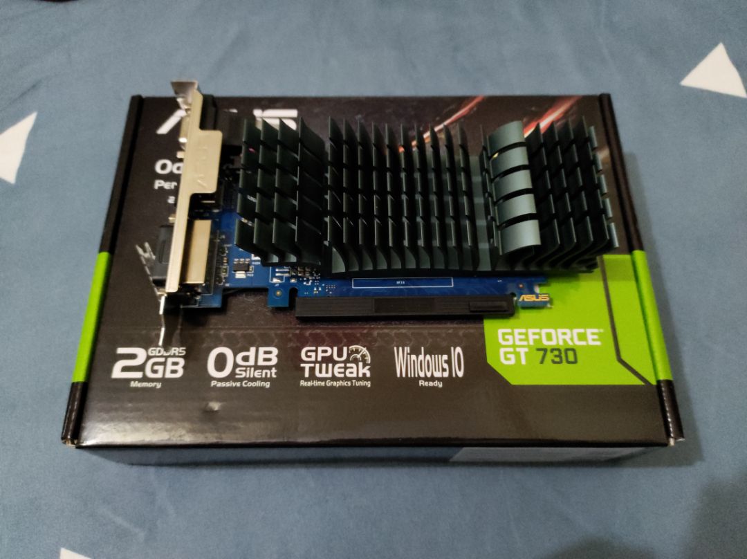 Card mới, shop có mở hộp để dán tem bảo hành, có thanh chắn cho case mini, card chạy ổn định và k quá nóng