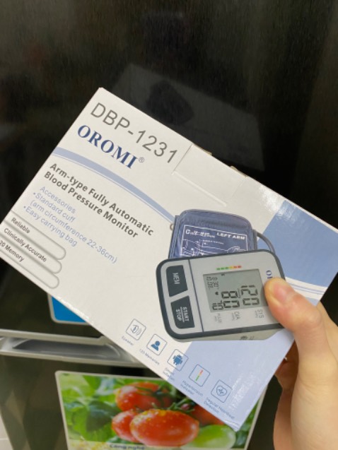 Hàng chính hãng chất lượng
Nhỏ, dễ dùng, có giọng nói tiếng việt luôn
Vừa có dùng điện vừa dùng pin Đáng tiền