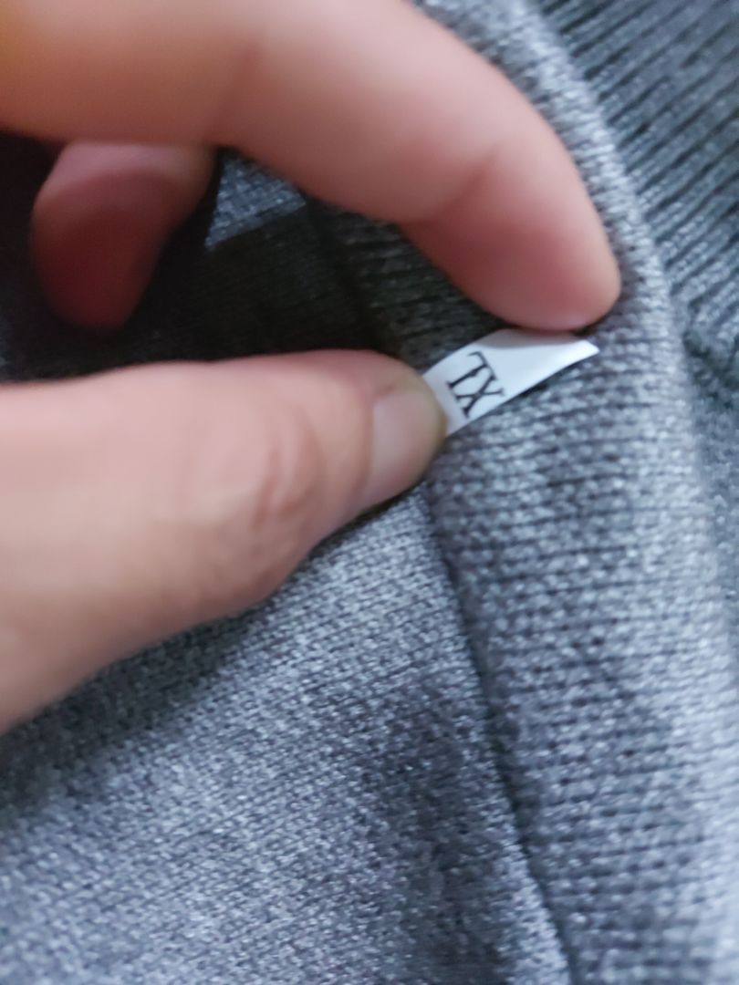 Đặt size L mà giao size XL
shop như đầu ***