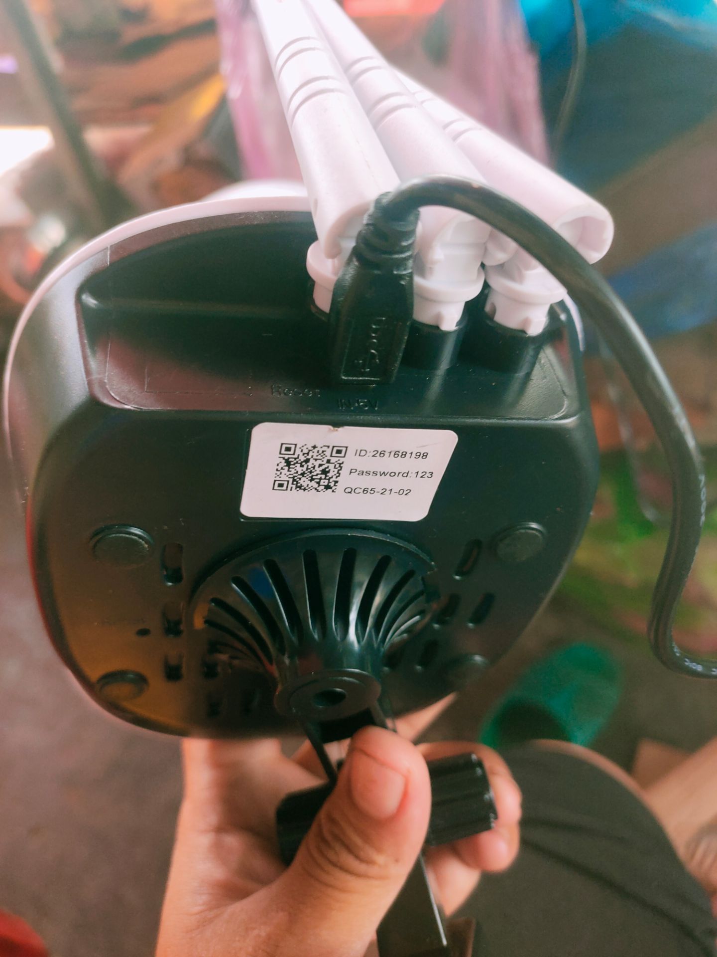 cảm giác như bị *** vậy không dùng được, mua hàng của kiti nhiều rồi mà giờ cảm thấy thất vọng khi nhận hàng