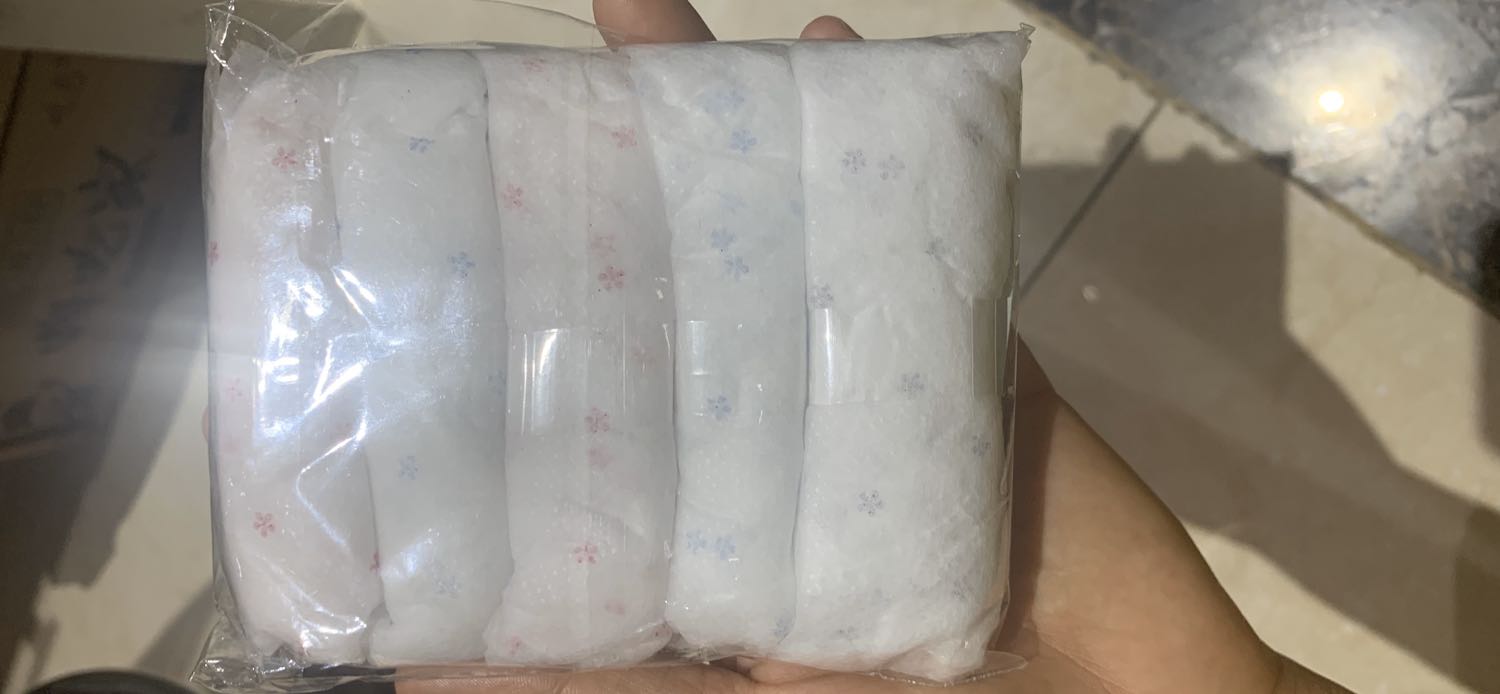 Treo đầu dê bán thịt chó,làm vậy cũng làm dc,quần này mà mặc dc à shop.Bán hàng có tâm chút đi.Mua về mất công đem vứt nha mọi người
