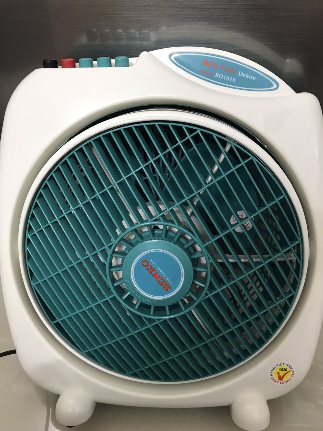 Đặt quạt Bd8860, nhưng lại giao Bd1010. Trong khi quạt 8860 có giá thành cao hơn 1010. Điều này mình thấy không hài lòng
Về chất lượng 1010 vẫn chạy bình thường.
Shop kiểm tra lại dùm nhé