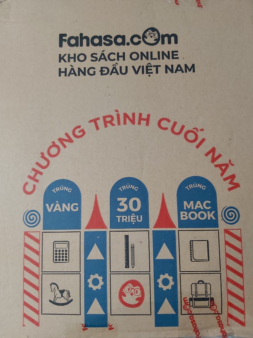 Đóng gói đẹp và đầy đủ. Sách không hề bị cong góc hay nhăn giấy nào. Sách in đẹp và chữ rõ ràng.