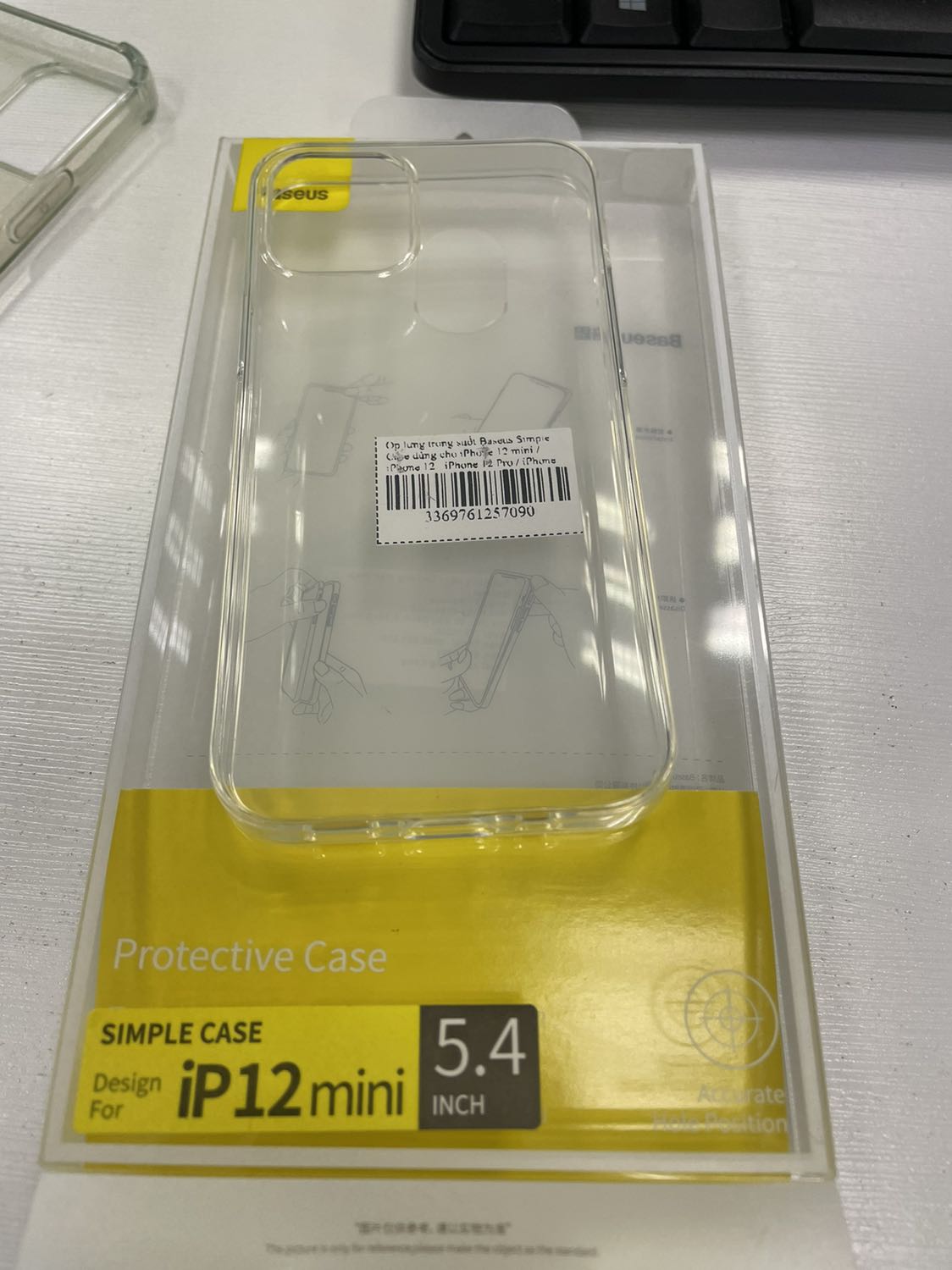 Mình đặt Ốp lưng Baseus cho IP 12 nhưng lại giao ốp cho IP 12 mini nhỏ quá sao gắn…điện thoại cái số mình tìm được trên *** mà k ai nghe máy…nhắn tin cũng không ai trả lời… làm ăn gì kì cục quá nên có lẻ sẽ không mua ở shop này lần nào nữa 🤦🤦🤦