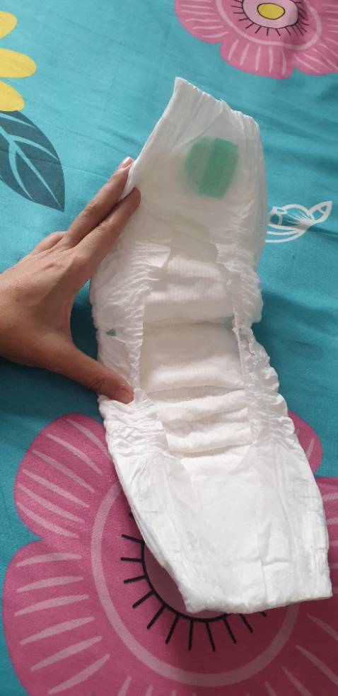 Cậu hai xài lâu lắm rồi nên đến lượt em nhỏ cũng xài luôn. Cậu hai nhà xài ko còn hăm như đợt dùng Bobby M, nên chuyển dùng Moony. Shop uy tín, an toàn, giá tốt, đóng gói giao hàng nhanh.