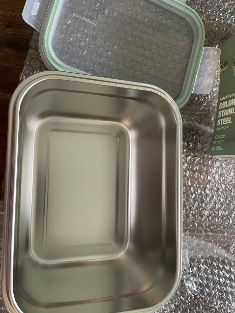 Hộp đẹp, màu đẹp, nhẹ