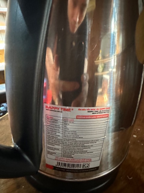 Ghét hàng TQ chất lượng kém bán hàng phá giá làm doanh nghiệp Việt không cạnh tranh lại, nên quyết định ủng hộ hàng Việt Nam như Sunhouse mà cuối cùng vẫn thấy made in China. Quá buồn