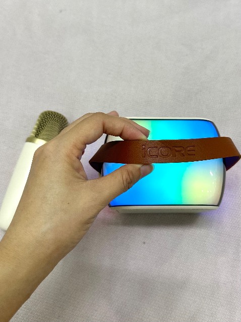 Hàng chất lương, có kèm phiếu bảo hành. Giao nhanh. Âm thanh khá âm, để giải trí thì rất phù hợp nha. 10 đỉm