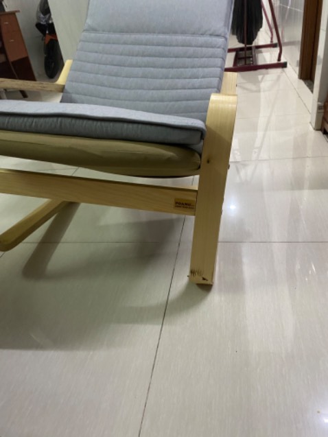 Ghế mới sử dụng đã bị gãy.? Tôi cần được đổi lại sản phẩm khác