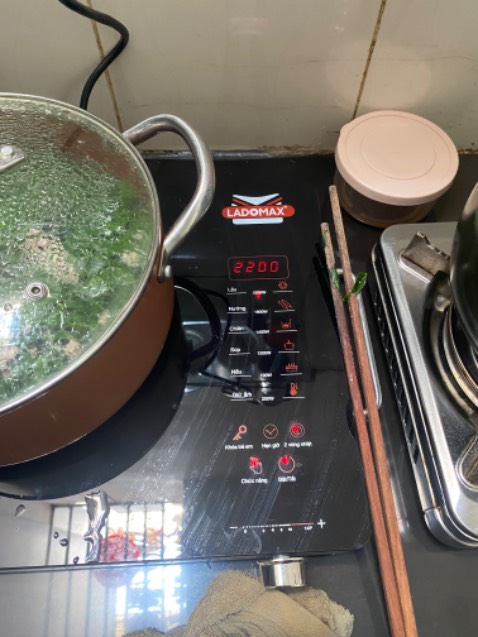 Bêp đẹp dễ dùng oki lên mua nha Bêp đẹp dễ dùng oki lên mua nha