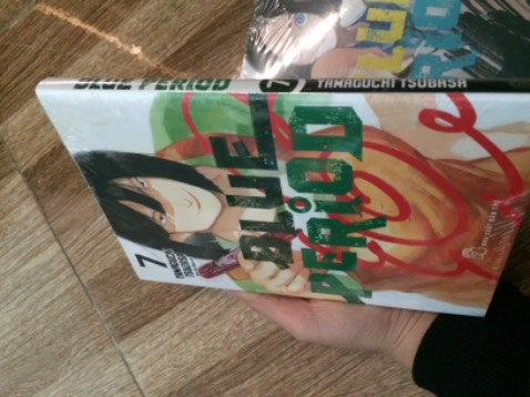 Sách về tay khá nhanh, chất lượng BP thì khỏi phải bàn rồi. Seal rách một chút nhưng em nó vẫn sống là mừng rồi 😂