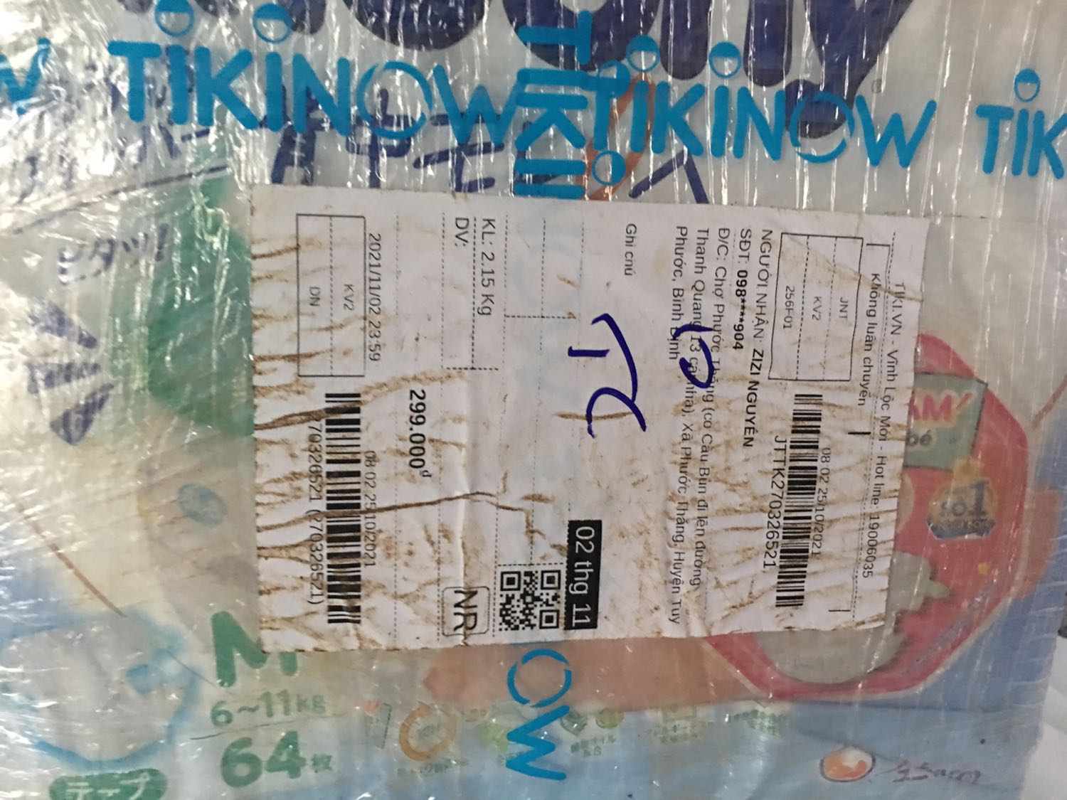 Sao hàng tiki giao lúc nào bill cũg bị dơ như vậy, hàng tiki trading check mã vạch thì ra nhưng cầm miếng bỉm ko giống với mua ở con cưng,, xưa giờ mang của moony ko có bị gì nhưng bé mang cái này mới 1 ngày mà bị hăm, miếng tã vón cục phía trước khôg hiển thị vạch phía sau, nhìn miếng tã giống hàg giả kém chất lượng
khui ra rồi chắc ko thể trả hàg đc, tiki có thể giải quyết đc ko?