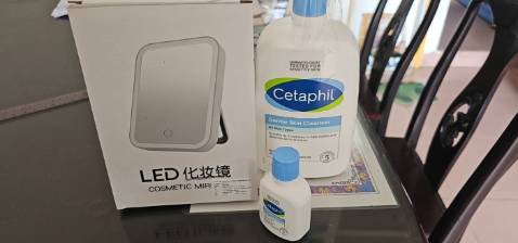 Giao hàng nhanb. Date đến 2025 quá ok.