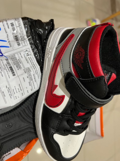 Sai mẫu và sai kích thước