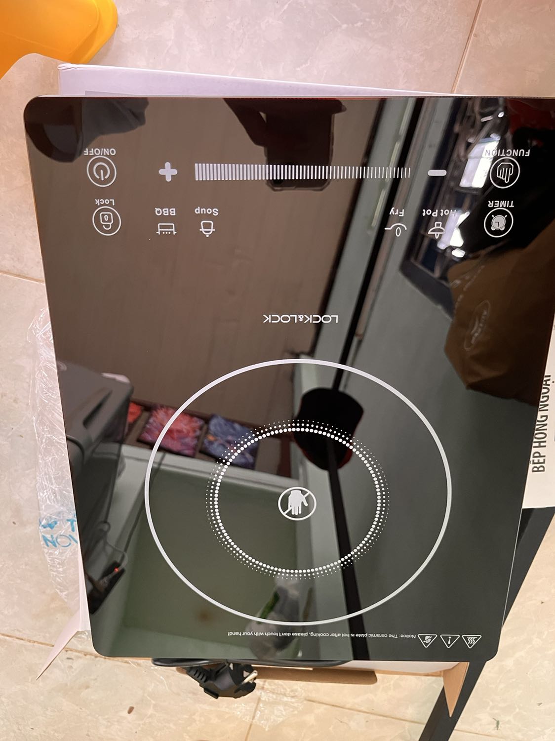 Bếp đẹp nóng nhanh có hệ thống tự ngắt nếu để tay vào . Quá ưng ý đóng gói cẩn thận giao nhanh có 1 ngày nhận được rồi Bếp đẹp nóng nhanh có hệ thống tự ngắt nếu để tay vào . Quá ưng ý đóng gói cẩn thận giao nhanh có 1 ngày nhận được rồi