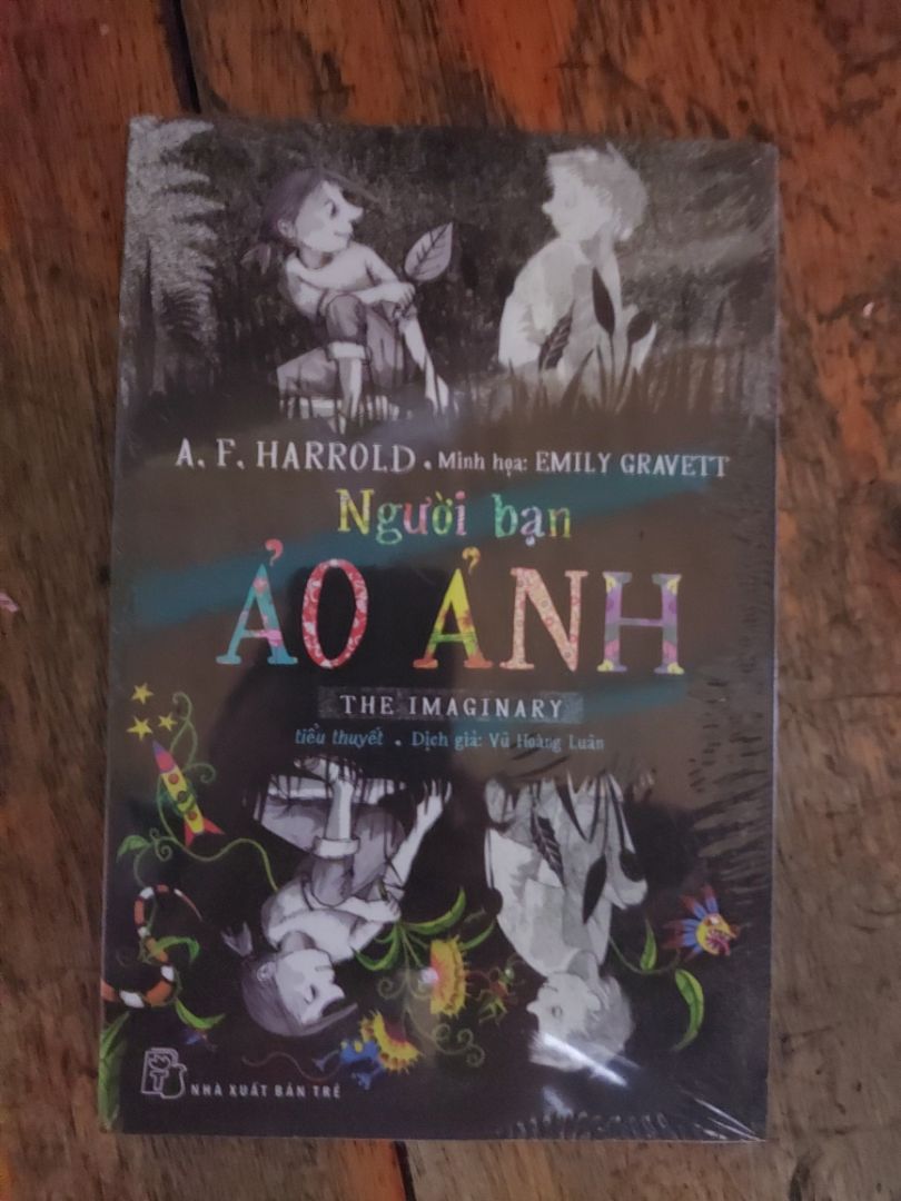 Giao hàng nhanh chóng; đóng gói sách đẹp, cẩn thận, kĩ càng; sách được bọc màng co; đầy đủ.