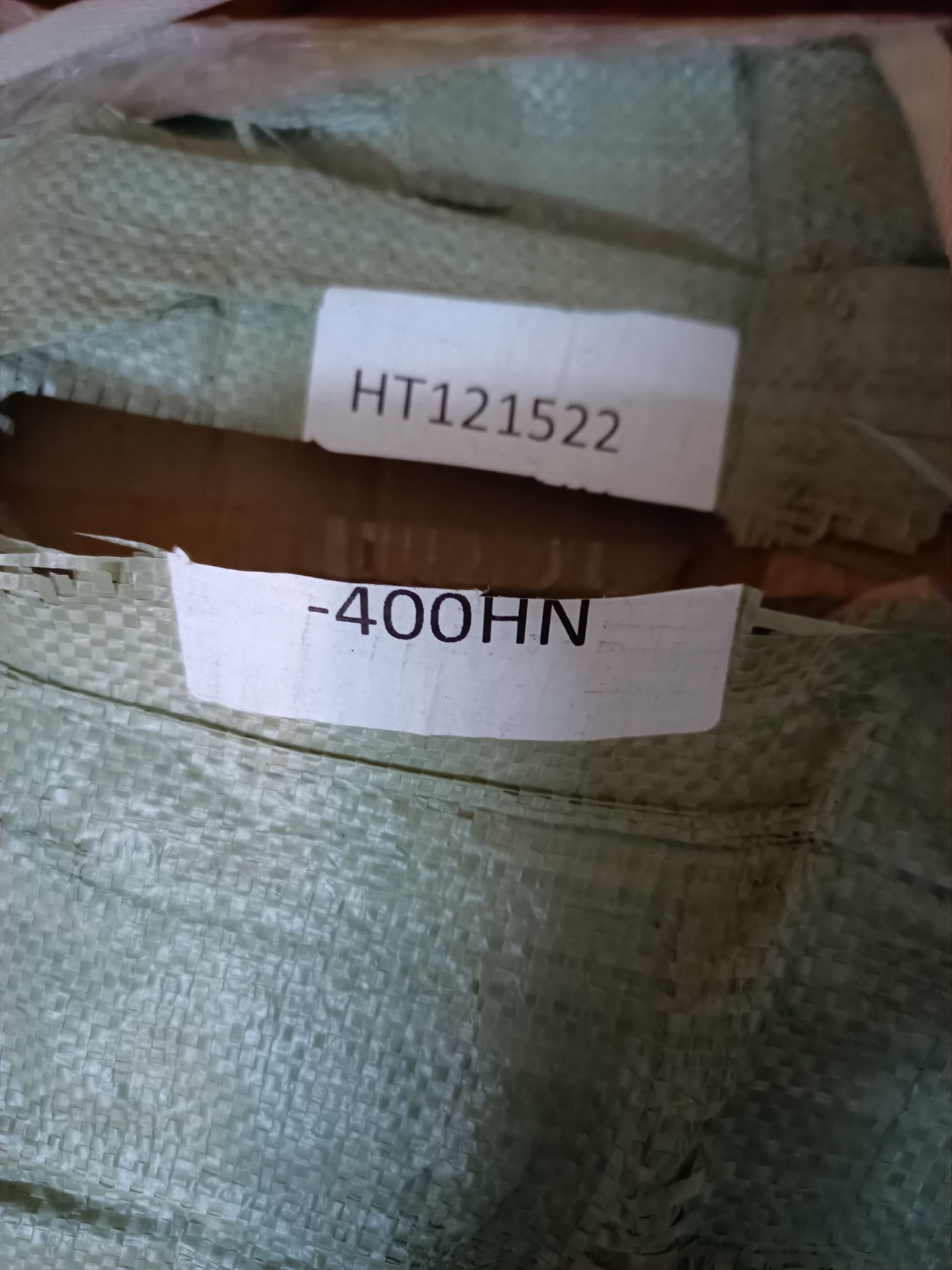 shop giao nhầm miếng tạ đáng lẽ 4 cái 1.5 mà thành 3 cái 1.5 và 1 cái 1.25 trong khi mình có nhắn từ trc hỏi nếu sản phẩm lỗi có thể đổi trả k để nhắc shop giao cẩn thận đừng lỗi để ko phải đổi trả mà shop vẫn giao lỗi