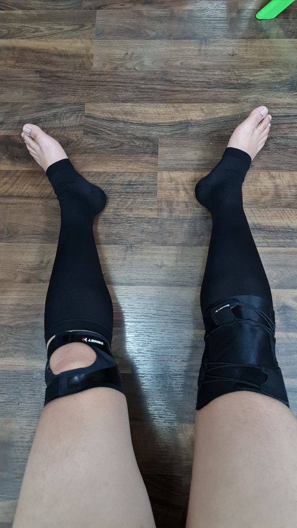 sử dụng tốt, hiệu quả, không bị đau phần gót và mắt cá chân khi chạy nữa, tuy nhiên vì khâu ở phần mép nên khi đi tất thì bị cộm giữa bàn chân, nên đổi thành loại mép không khâu thì tốt hơn nữa