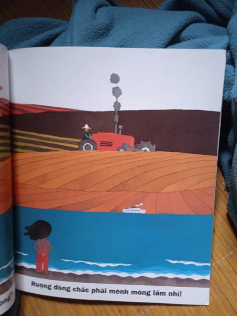 Đóng gói kỹ nha shop này rất dễ mua tư vấn nhiệt tình.sách đúng mẫu nha sách hay k có j chê