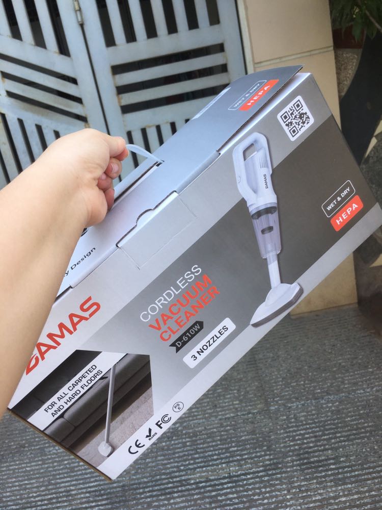 Vừa nhận hanhg xong, nhỏ gọn tiện lợi, tiện dụng, hình thức máy khá đẹp