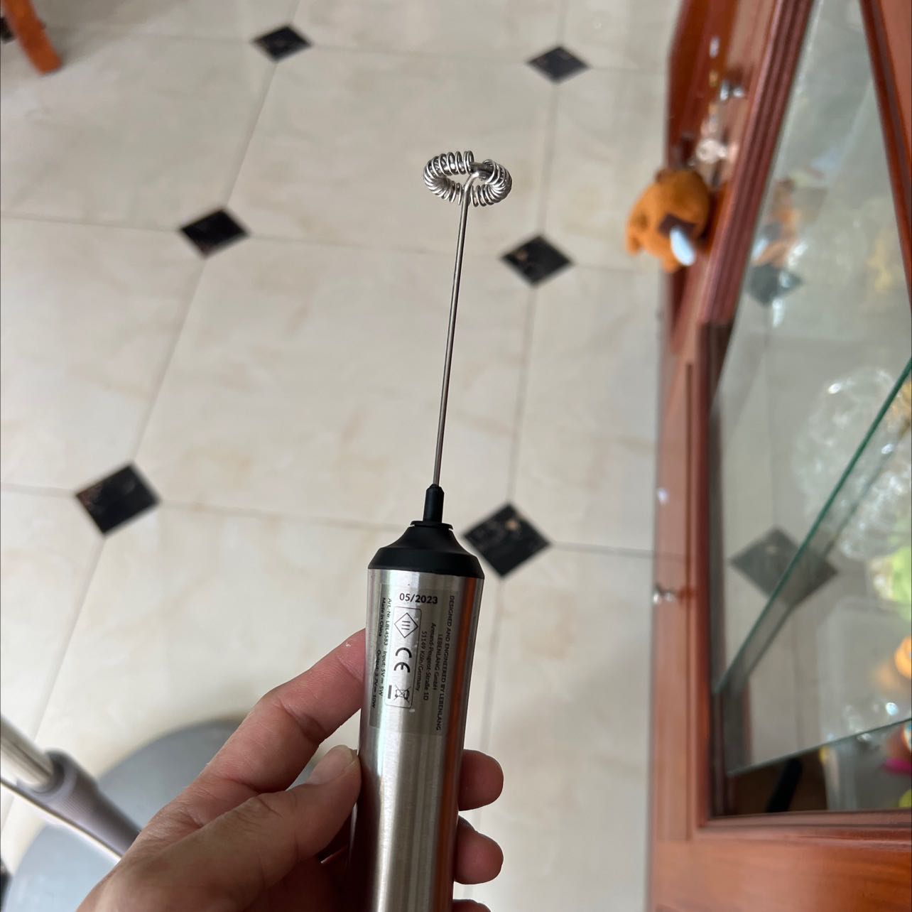 Quá tệ, pin ko xài được. Rất tiếc thiết kế đẹp nhưng vô dụng. Hối hận khi mua sản phẩm này. Làm sao để trả lại??????