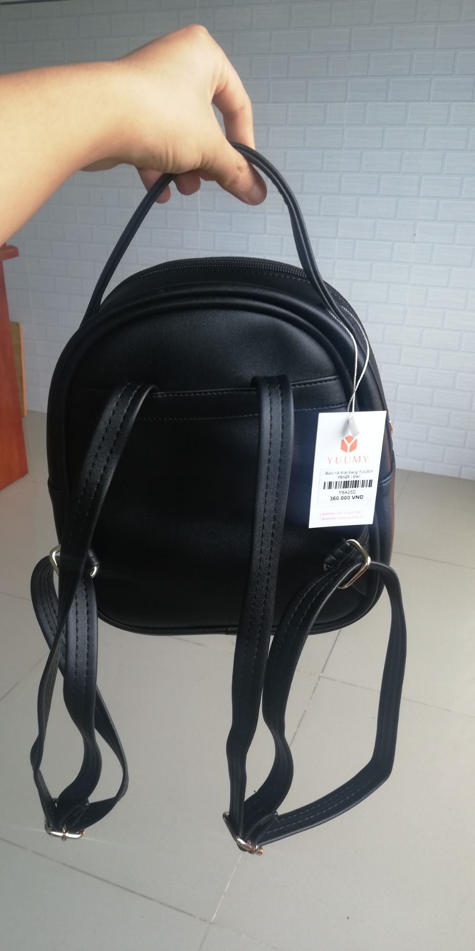 Balo rất là đẹp, dễ thương lắm luôn. Shop bán hàng rất có tâm. Sản phẩm được giao giống như hình. Anh shiper thân thiện. Nói chung tôi rất hài lòng. Thanks!!