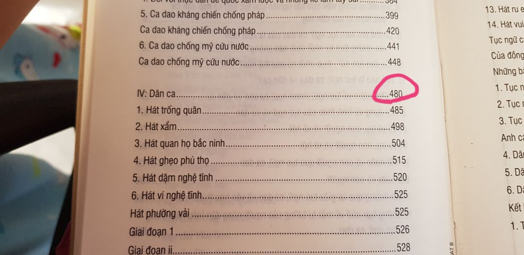 mục lục còn bị sai nữa , sách giả à???? dây chặn sách cầm tới là rớt ra luôn. Tôi muốn trả hàng, hoàn tiền.