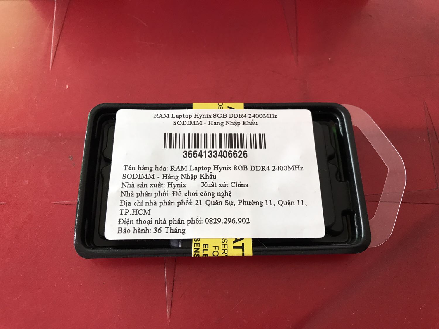 Date sản xuất tuần 42 năm 2016 (khá cũ), Lắp vào nhận đủ dung lượng, sản phẩm (China) về ngoại quan có khác biệt so với ram zin (Korea) theo máy Dell mình đang dùng, chất lượng phải dùng thời gian mới biết được