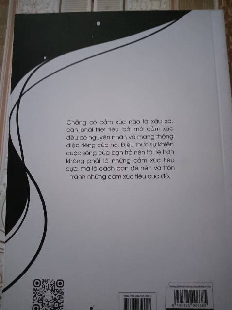 Thông điệp của tác giả khá giống với ý của mình và mình rất hài lòng về chất lượng của sách 👍😌.