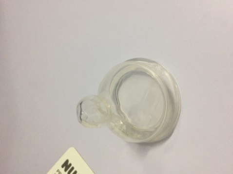 Núm hơi cứng, bình loại miệng lớn mới vừa nên ai mua nên cân nhắc.