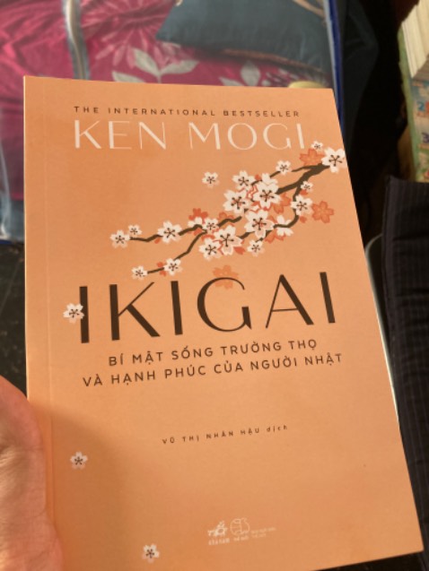 Tiki giao hàng rất nhanh. Đặt ở tỉnh nhưng chỉ 1 ngày là nhận được hàng. Nhận đủ sách, sách mới. Cảm ơn Tiki!!!!
