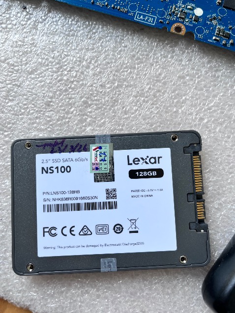 Ổ chính hãng, xài ok. Giao nhanh