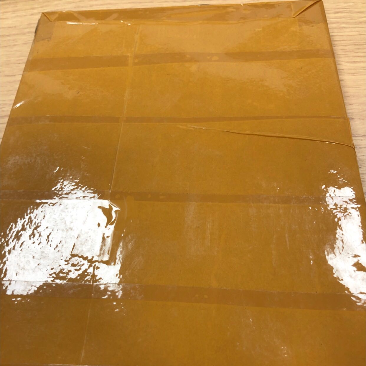 Sách gói rất kỹ, cảm ơn shop