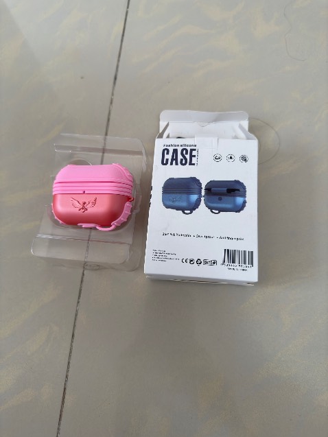 Shop *** đảo, giao hàng không đúng chất lượng.
Không phản hồi khi khách khiếu nại Shop *** đảo, giao hàng không đúng chất lượng.
Không phản hồi khi khách khiếu nại