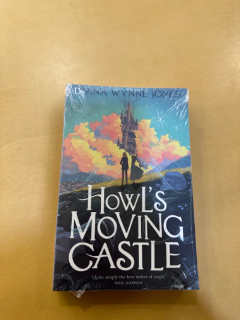 Giao không đúng phiên bản bìa.