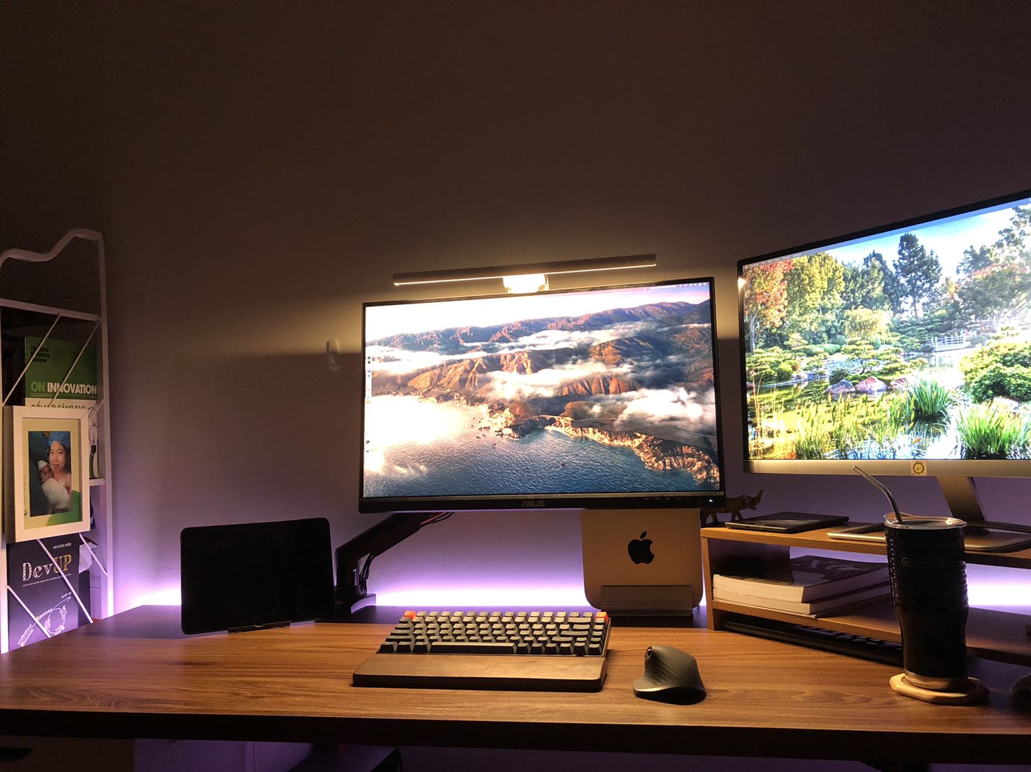 Đèn treo đủ sáng, gọn, đẹp. Mang tính chất vật trang trí cho không gian làm việc