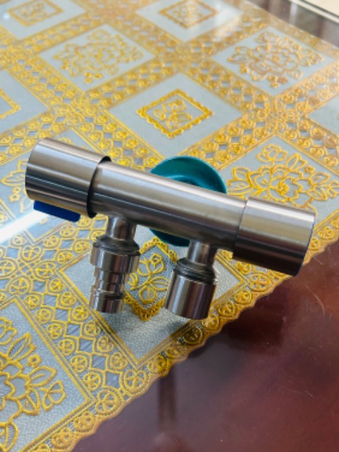 Hàng rất nặng, chất liệu inox304, Ron kín nước.