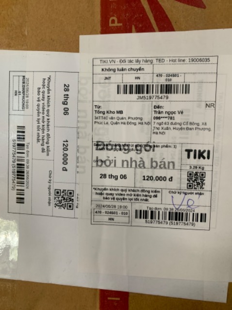 Giấy ăn chất lượng kém nhàu nát không đúng như quảng cáo của công ty thật là buồn khi mở thùng dùng thử không hài lòng với sản phẩm