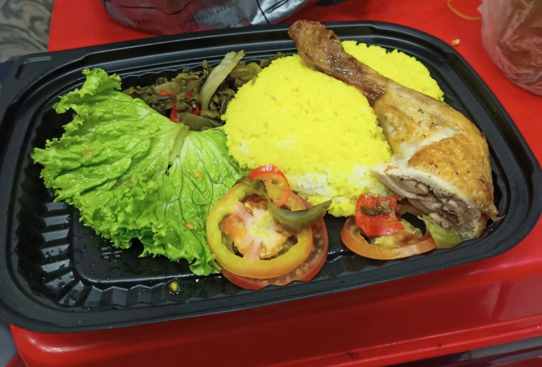 sản phẩm được giao nhắn tin vào *** nhanh chóng, cực kì hài lòng về sản phẩm.