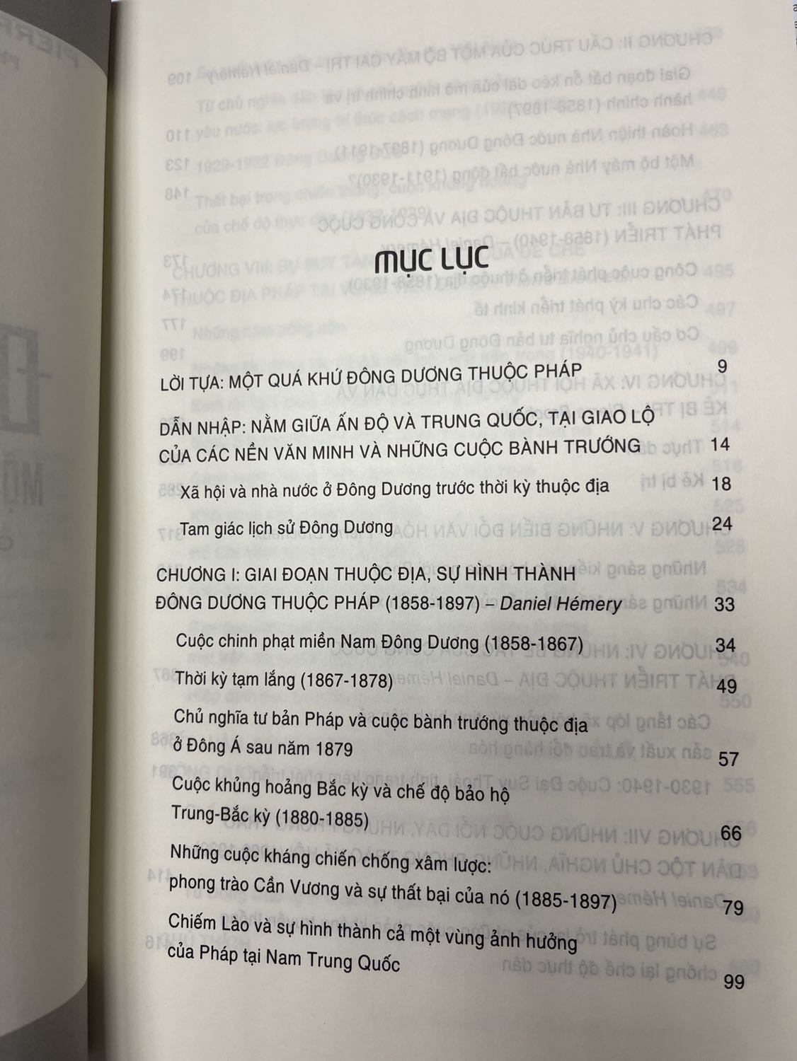 Tác phẩm hay về thời Pháp thuộc, chỉ hy vọng không bị kiểm duyệt cắt xén nhiều. Rất tiếc phần dịch vẫn còn trục trặc, khó hiểu, một số chỗ còn tối nghĩa. Đọc lấy ý chung, ý chính thì chấp nhận được.