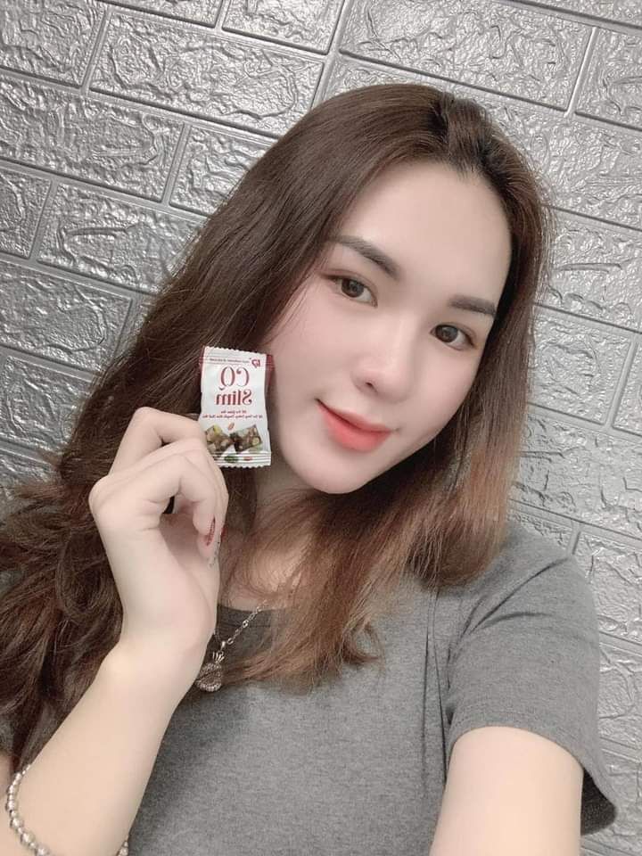 hàng chính hãng 100% mà giá rẻ hơn một số chỗ khác , hiệu quả mà an toàn nữa , ko nhớ là đã dùng hết mấy chai rồi , ko muốn dùng loại nào ngoài Thuần Mộc