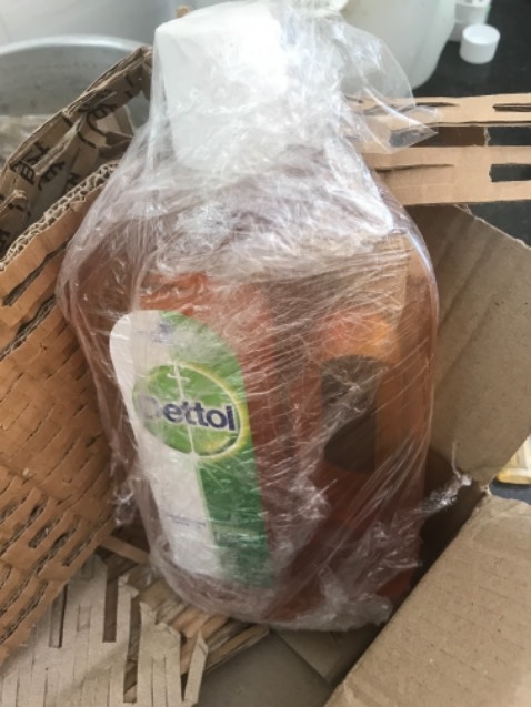 Đỉnh thật sự, cực kỳ hài lòng, quá uy tín. Hàng của Thái ( kèm sticker dán hdsd tiếng Việt) , chuẩn 1000ml, đóng gói bao bọc kĩ rất ưng, date lâu tháng 9/2023. 5 sao shop, giá tốt.